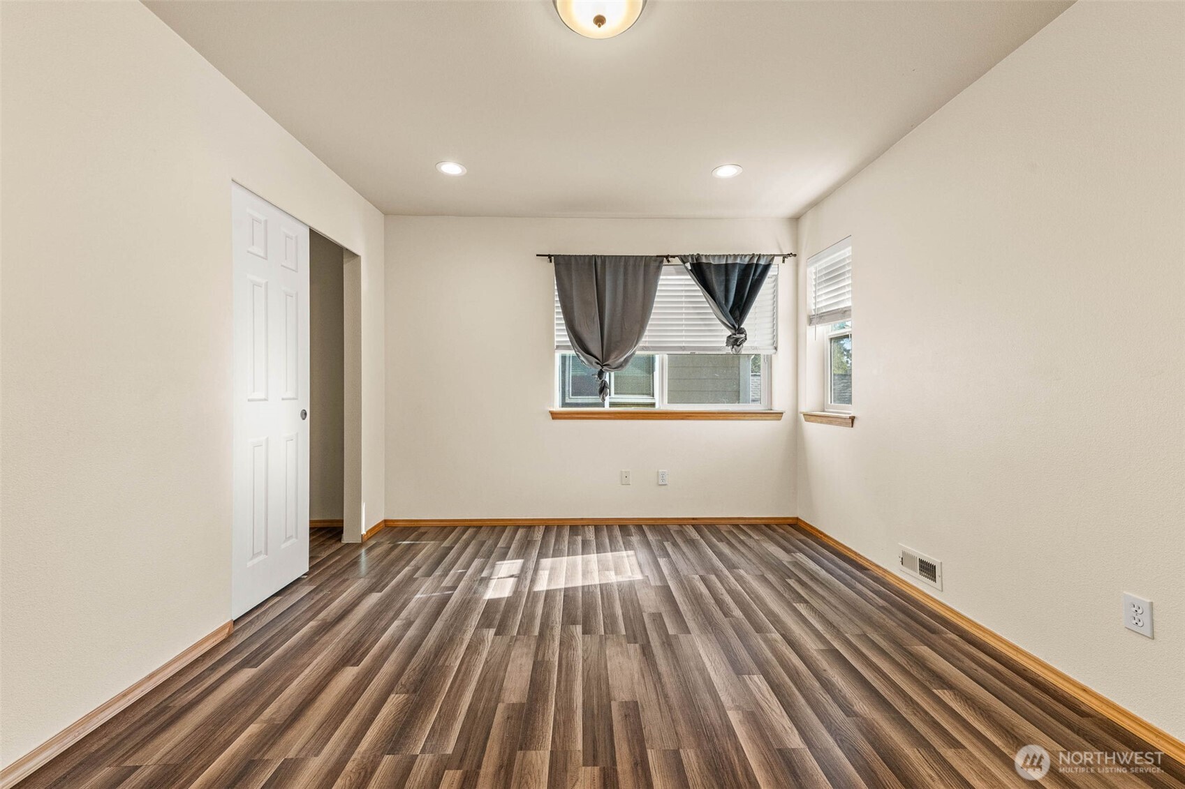 7006 Radius Loop SE, Lacey, WA 98513