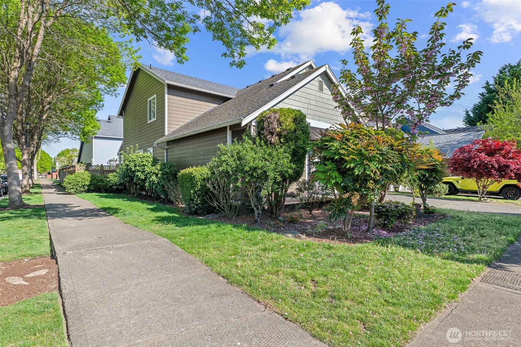 7006 Radius Loop SE, Lacey, WA 98513