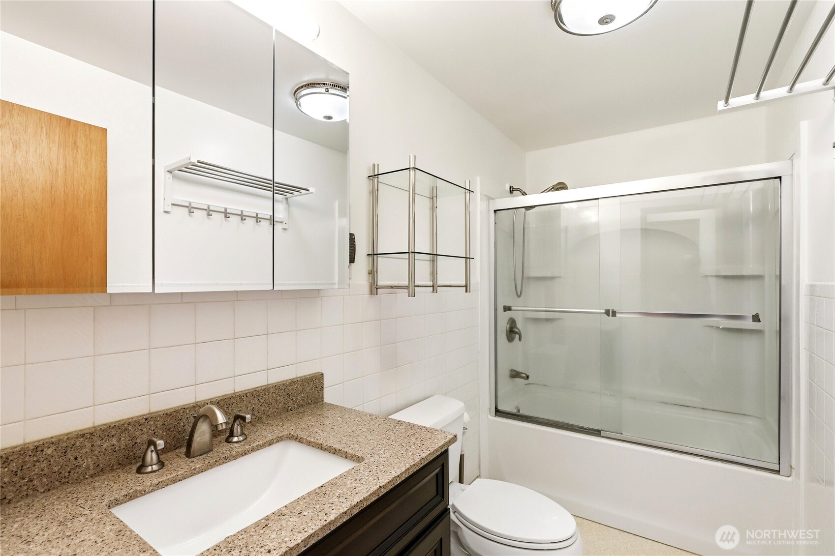 1074 Walnut Street , Bremerton, WA 98310
