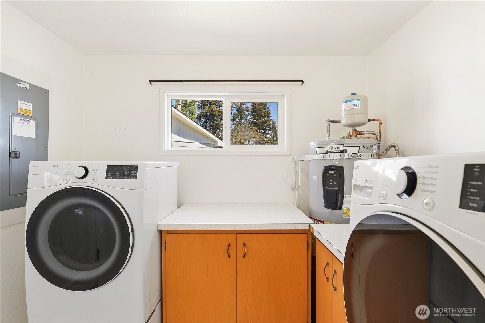 1074 Walnut Street , Bremerton, WA 98310