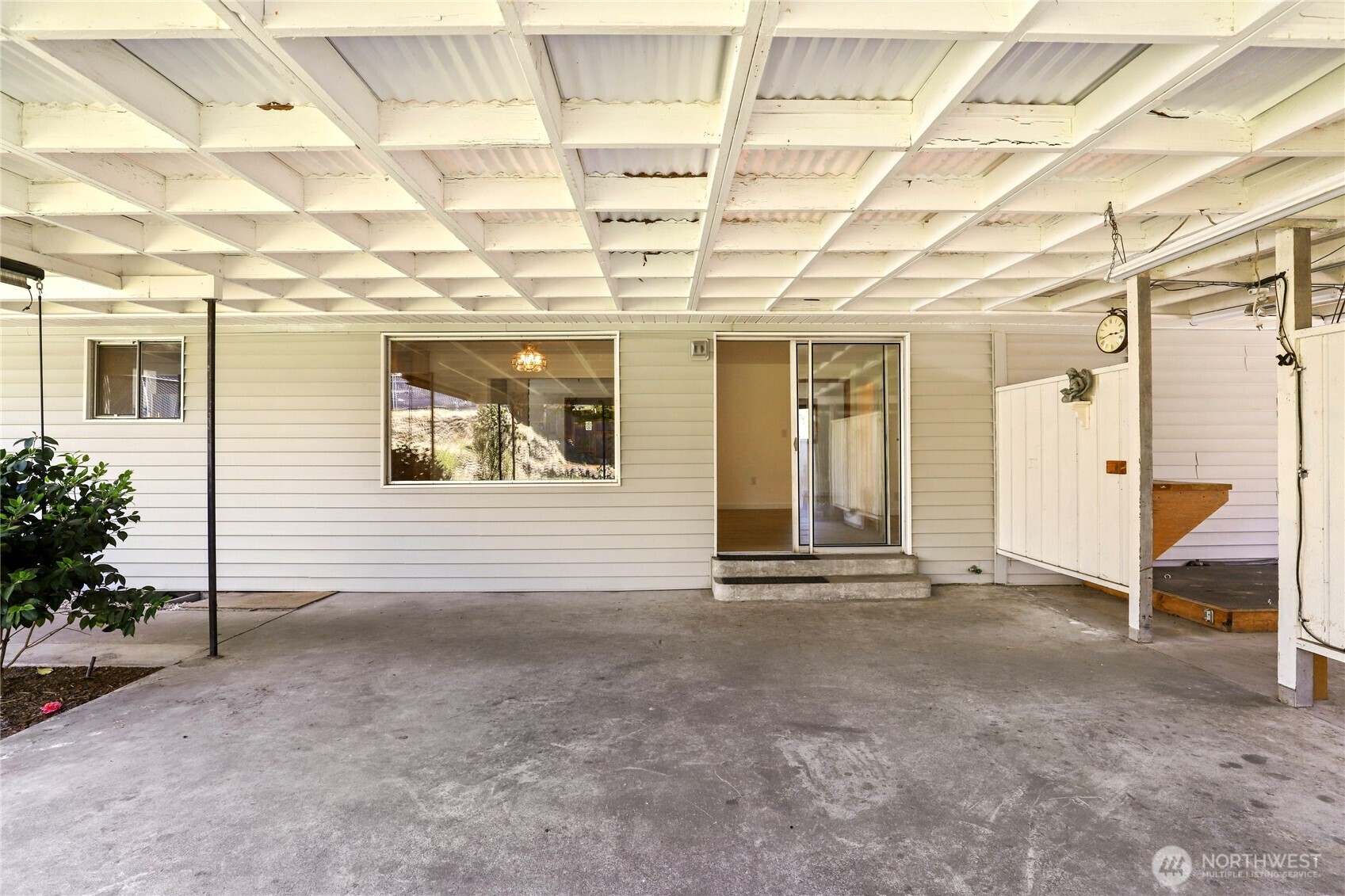 1074 Walnut Street , Bremerton, WA 98310
