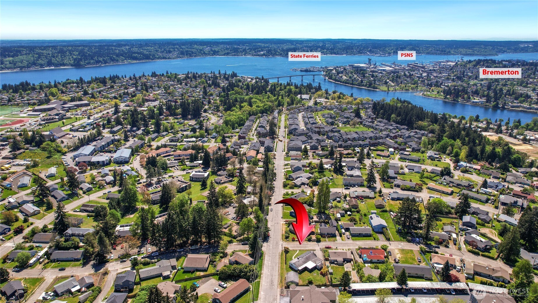 1074 Walnut Street , Bremerton, WA 98310