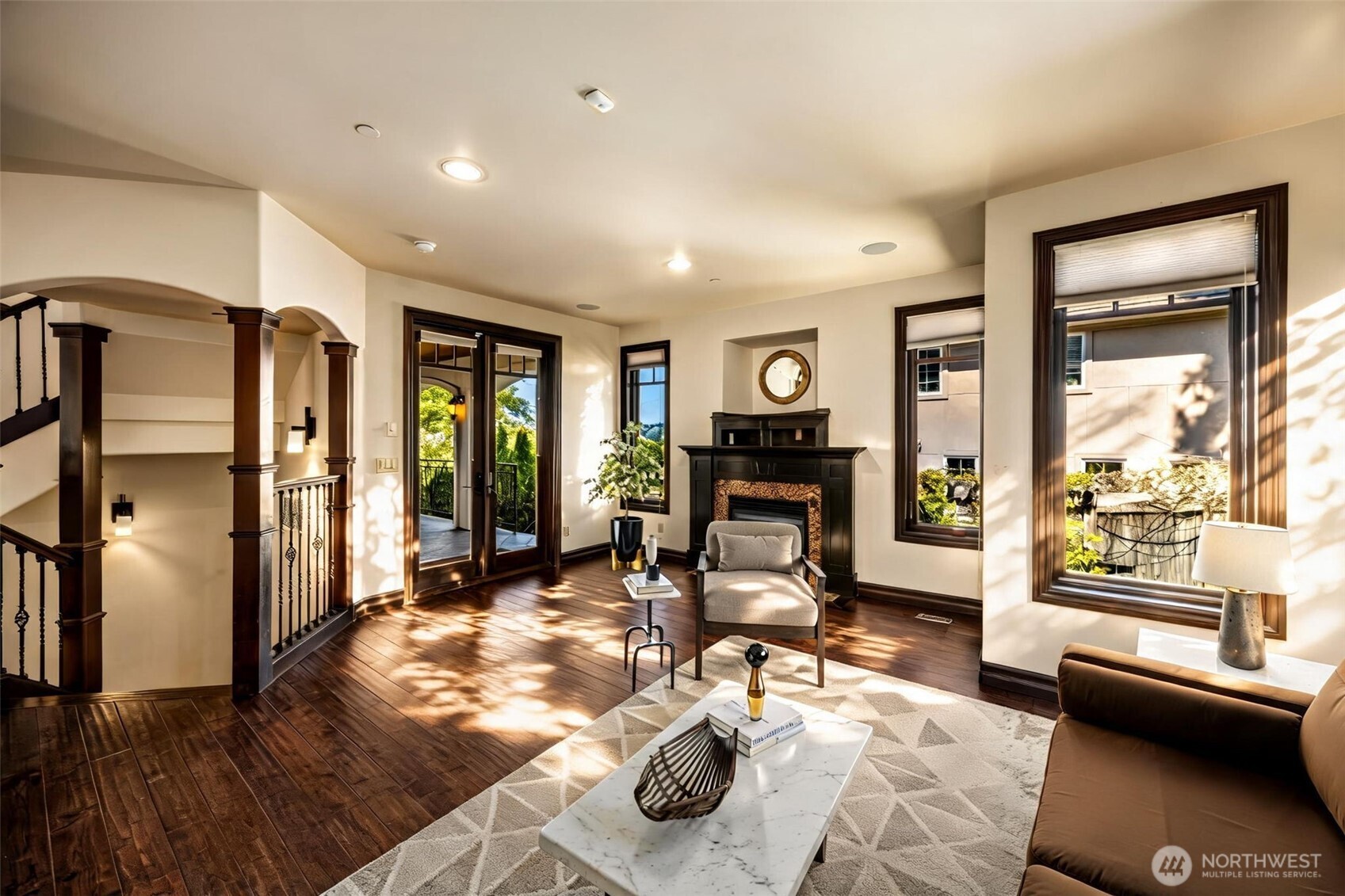 116 16th Avenue , Kirkland, WA 98033