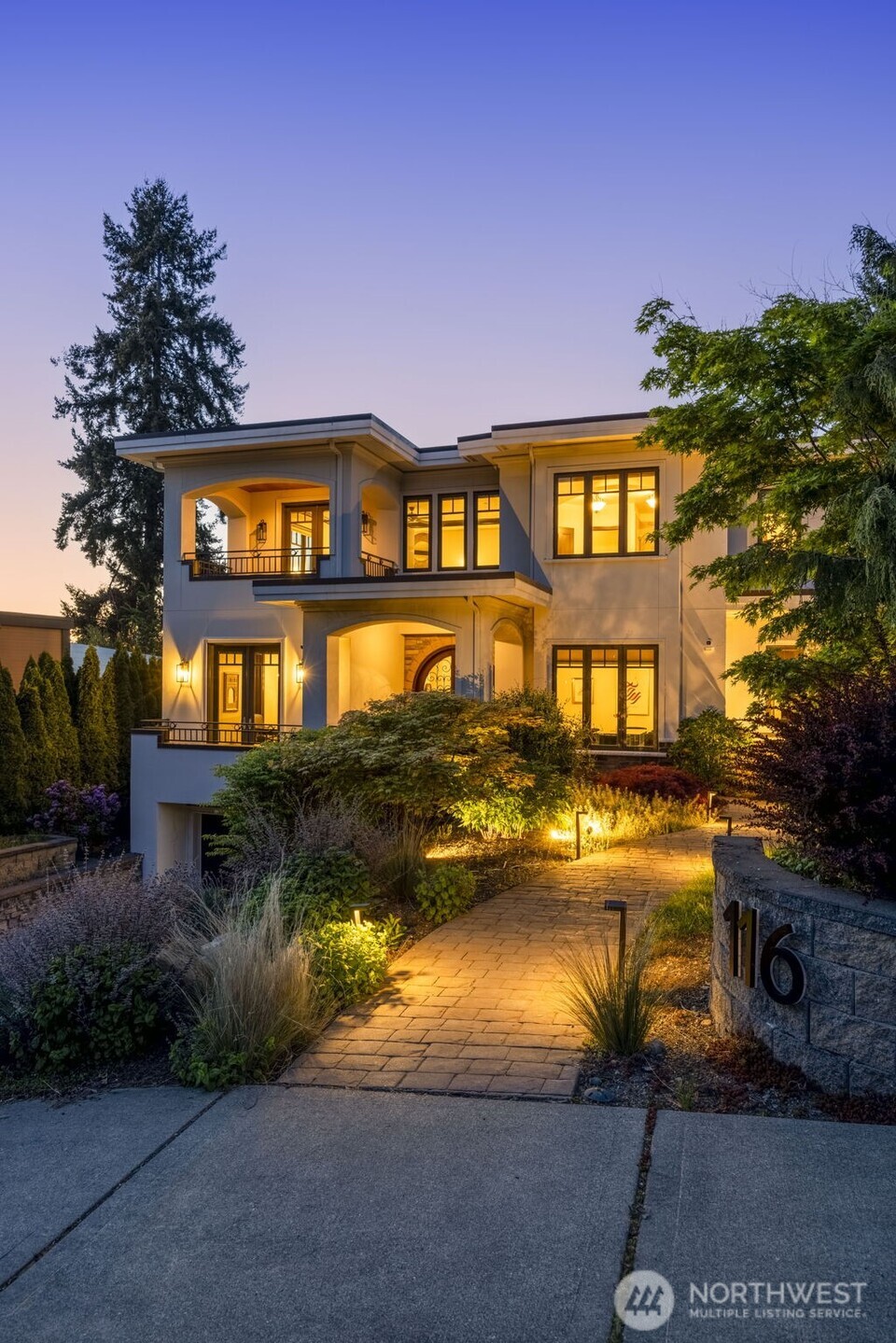 116 16th Avenue , Kirkland, WA 98033