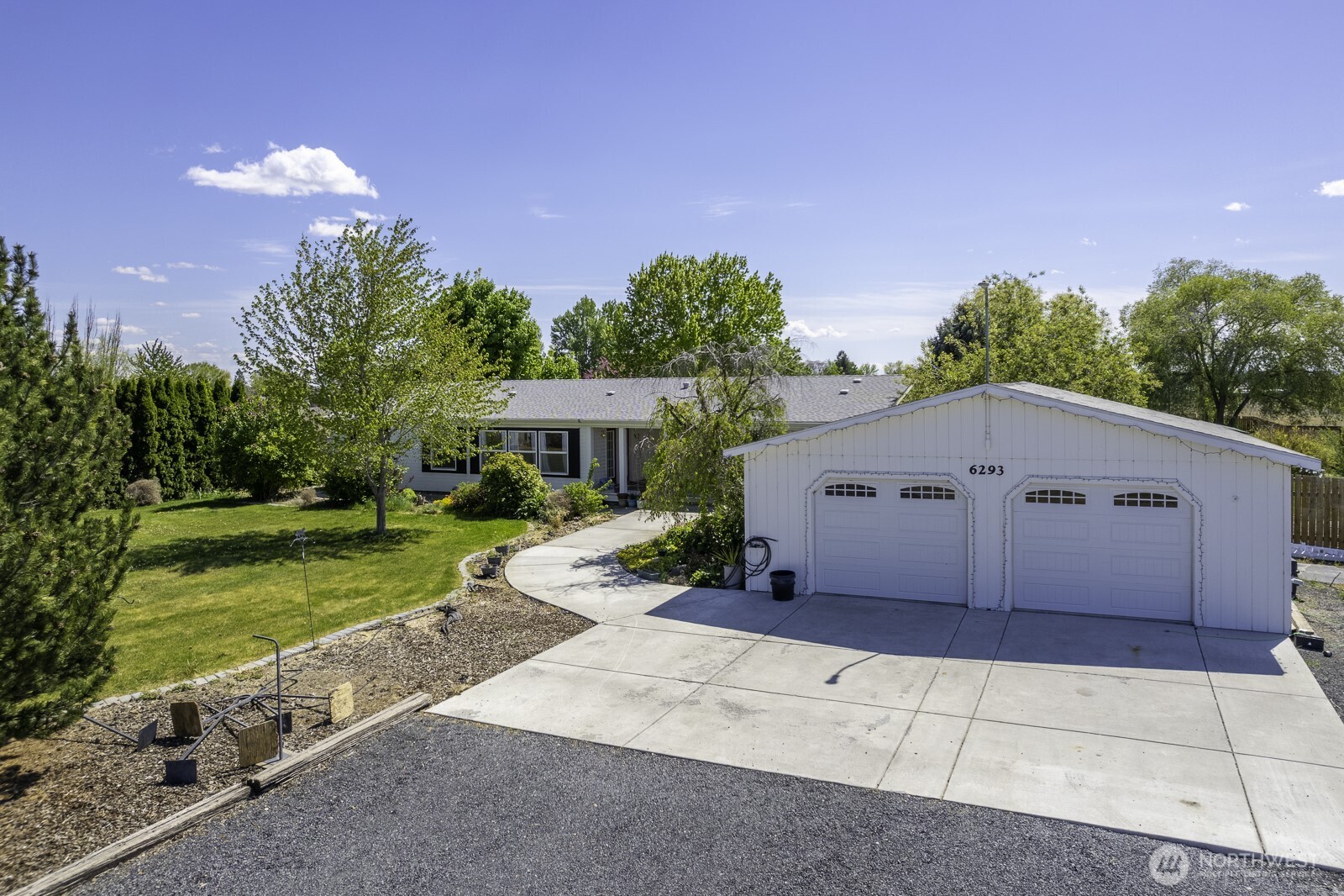 6293 Road 3.3 NE, Moses Lake, WA 98837