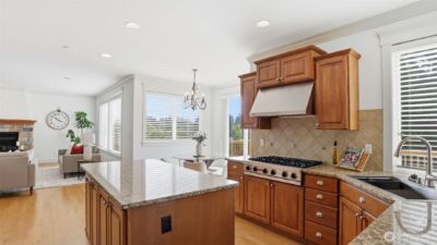 11935 SE 76th Street , Newcastle, WA 98056 - Photo 12