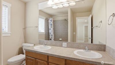 11935 SE 76th Street , Newcastle, WA 98056 - Photo 36