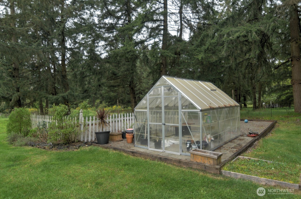 16915 Eugene Street SW, Rochester, WA 98579