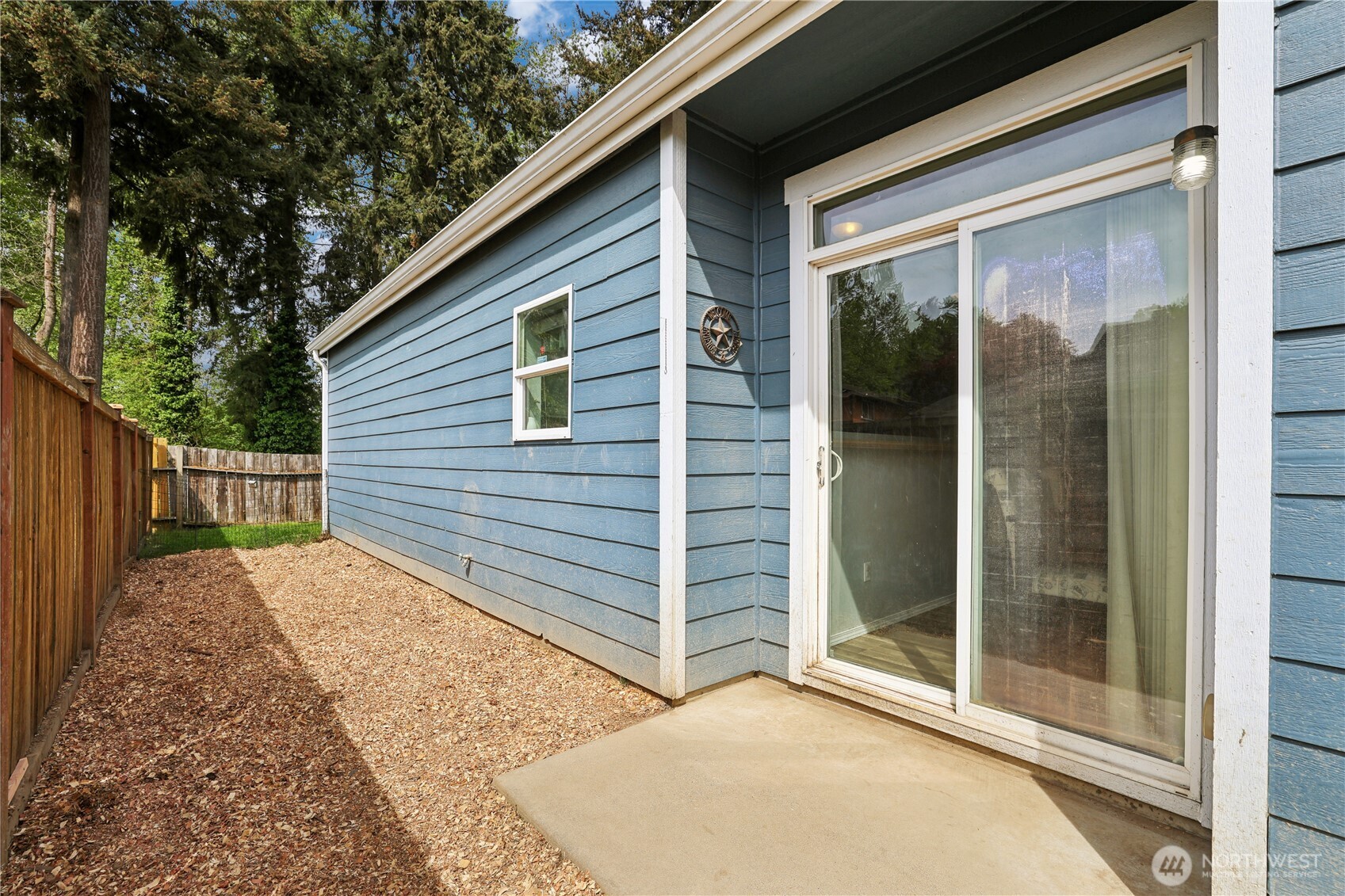 11308 6th Avenue E, Tacoma, WA 98445