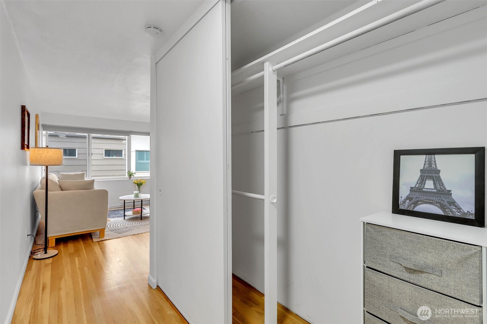 919 2nd Avenue W #505, Seattle, WA 98119