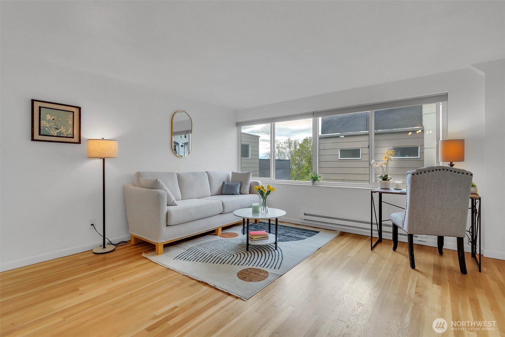919 2nd Avenue W #505, Seattle, WA 98119