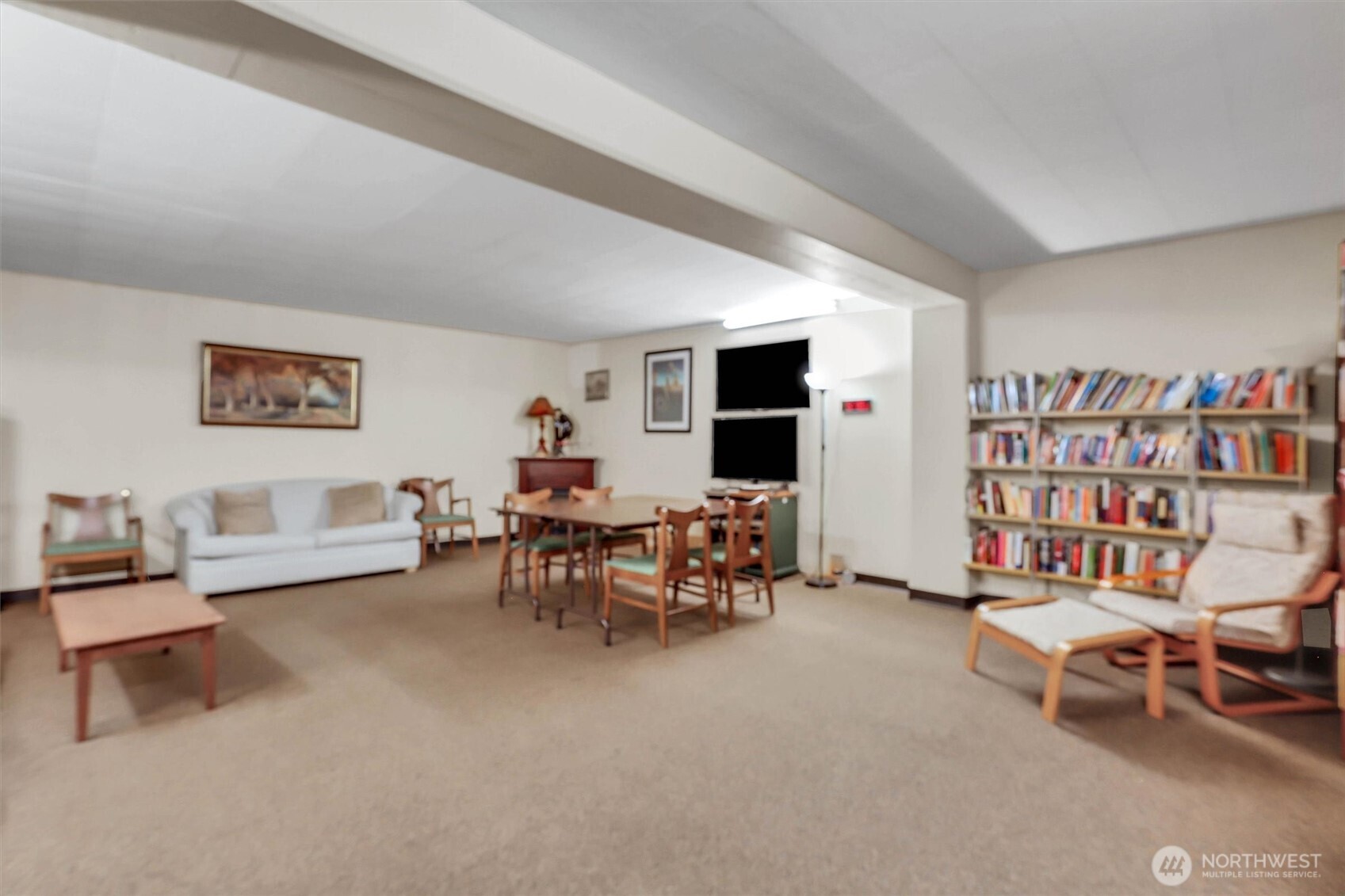 919 2nd Avenue W #505, Seattle, WA 98119