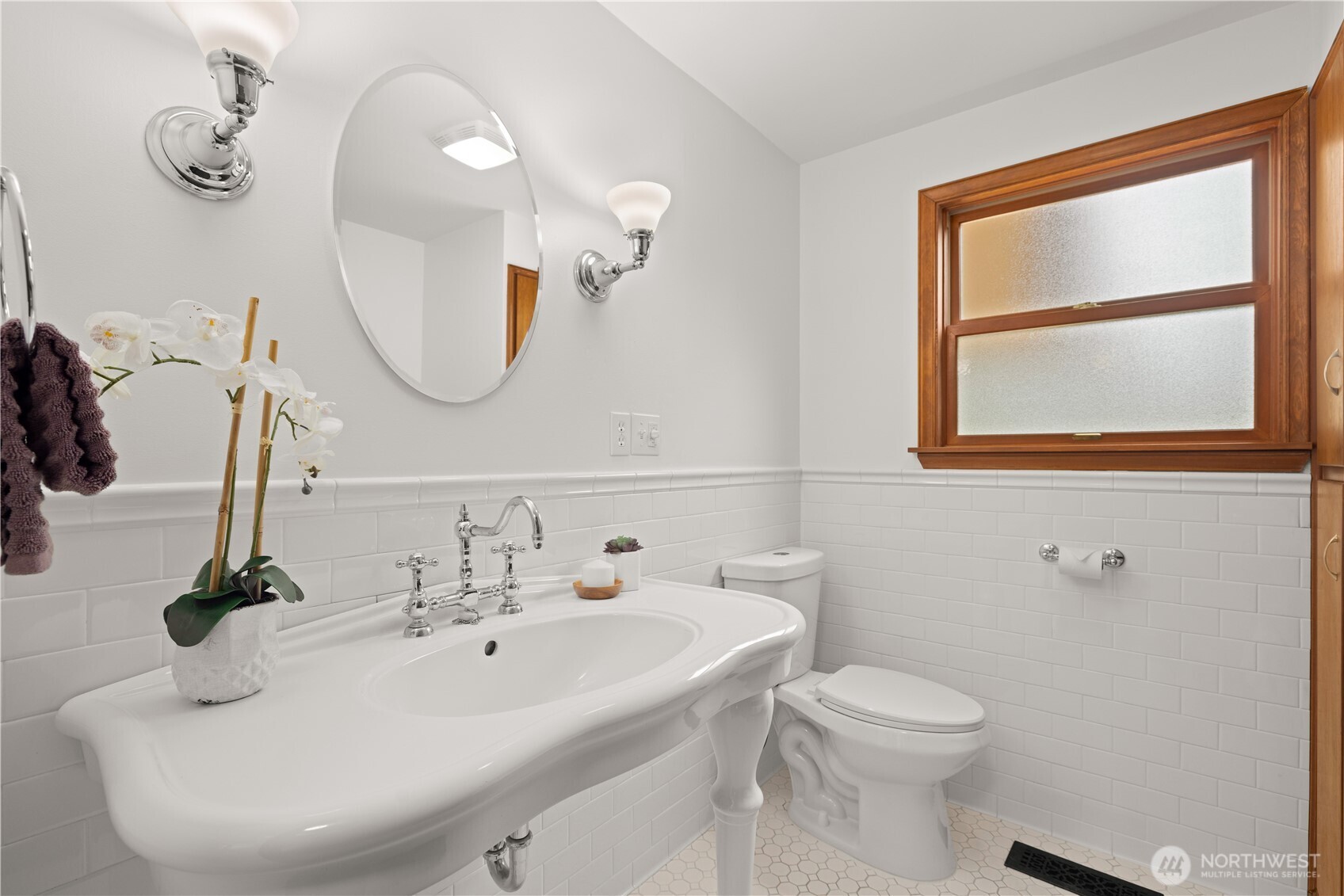 18615 81st Avenue W, Edmonds, WA 98026