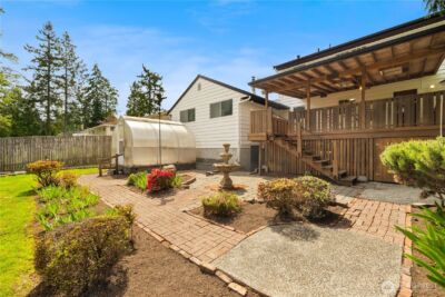 18615 81st Avenue W, Edmonds, WA 98026 - Photo 29