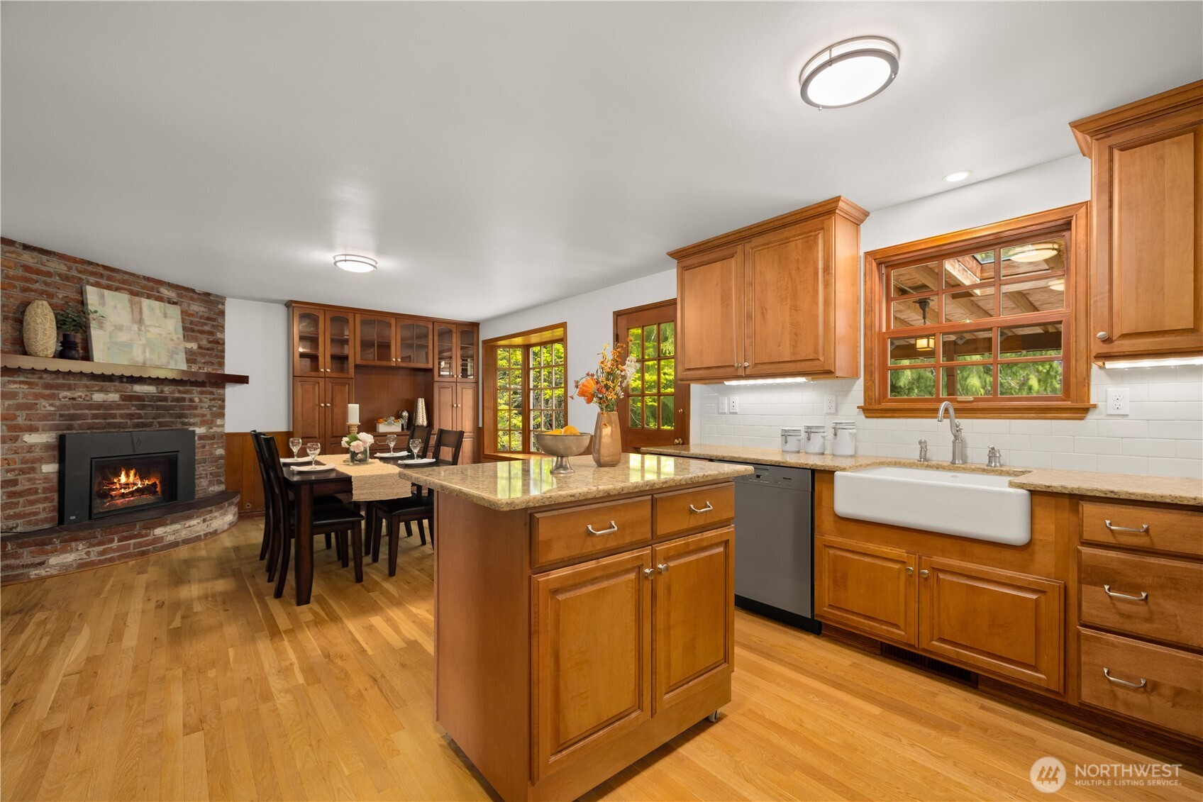 18615 81st Avenue W, Edmonds, WA 98026