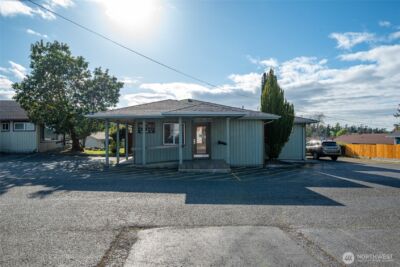 412 N Main Street , Coupeville, WA 98239 - Photo 1