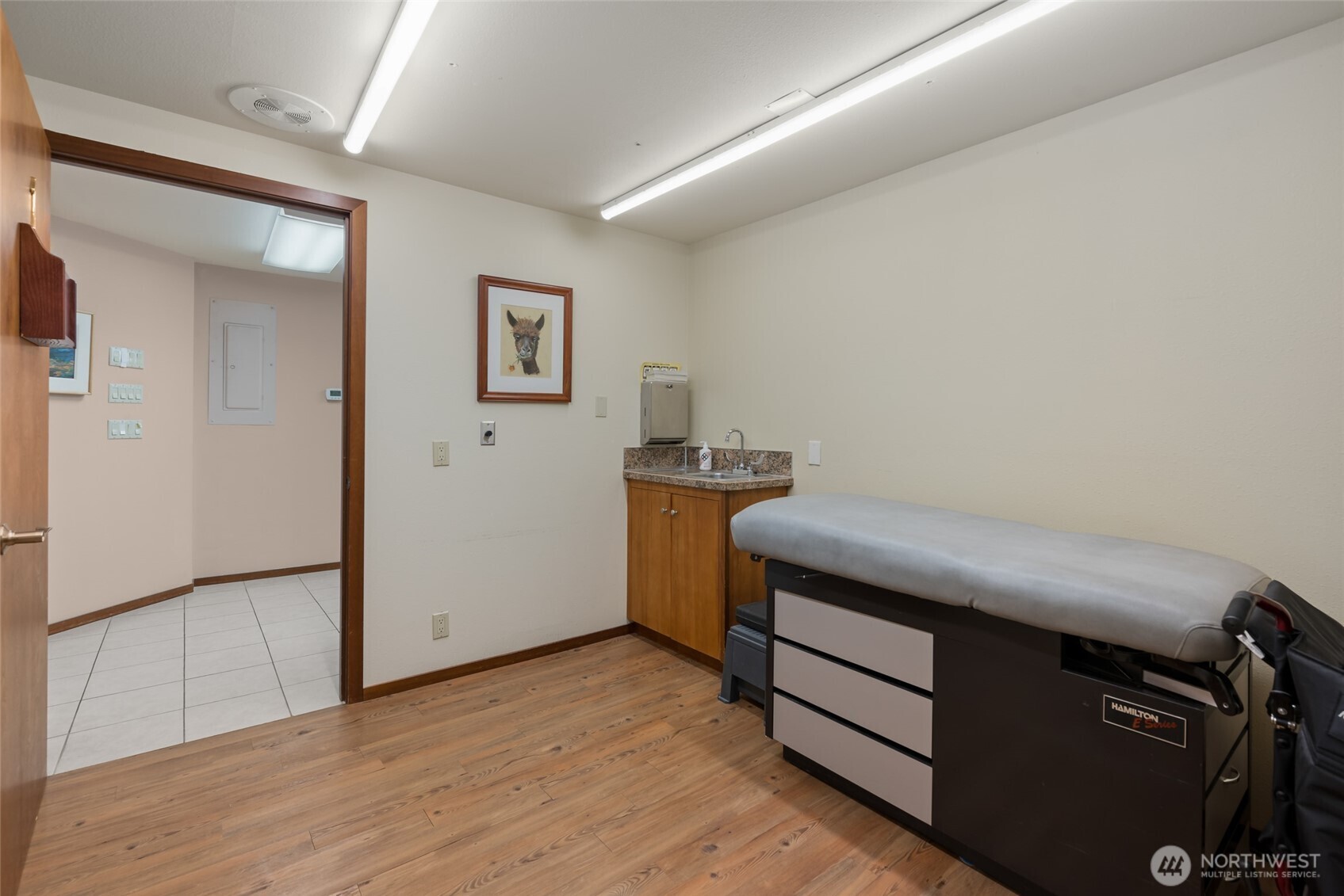 412 N Main Street , Coupeville, WA 98239