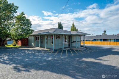 412 N Main Street , Coupeville, WA 98239 - Photo 2