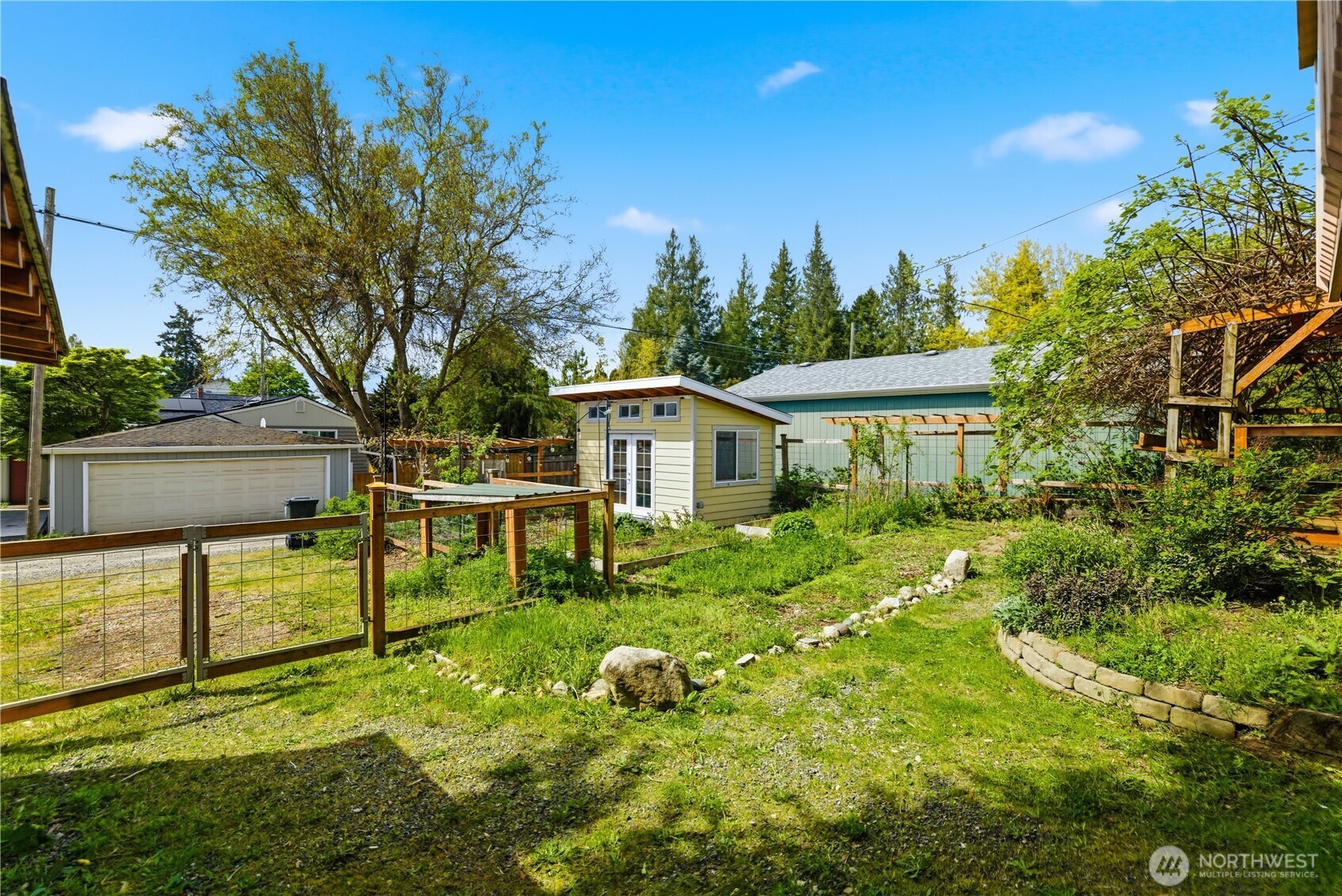 4516 N Mullen Street , Tacoma, WA 98407