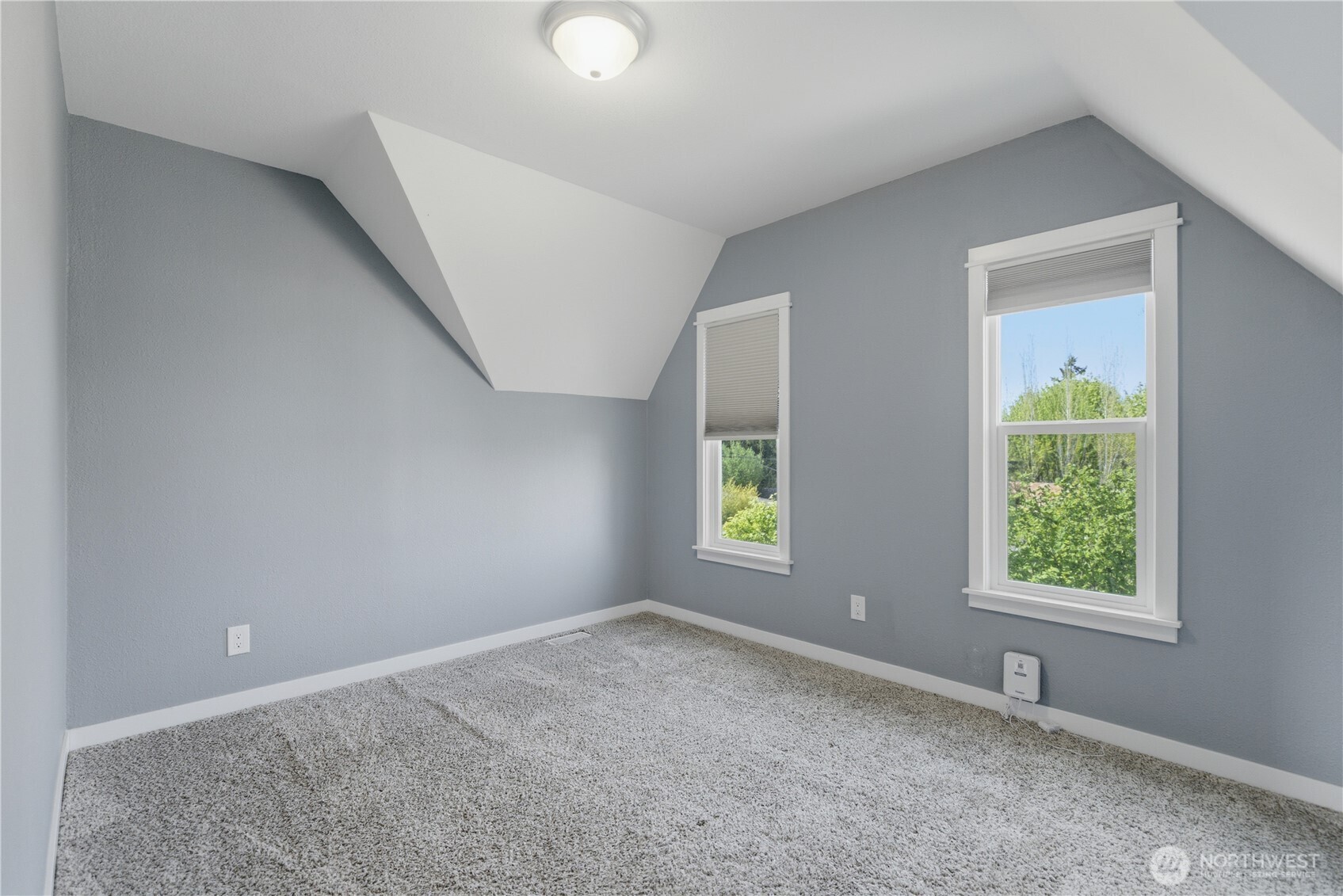 4516 N Mullen Street , Tacoma, WA 98407