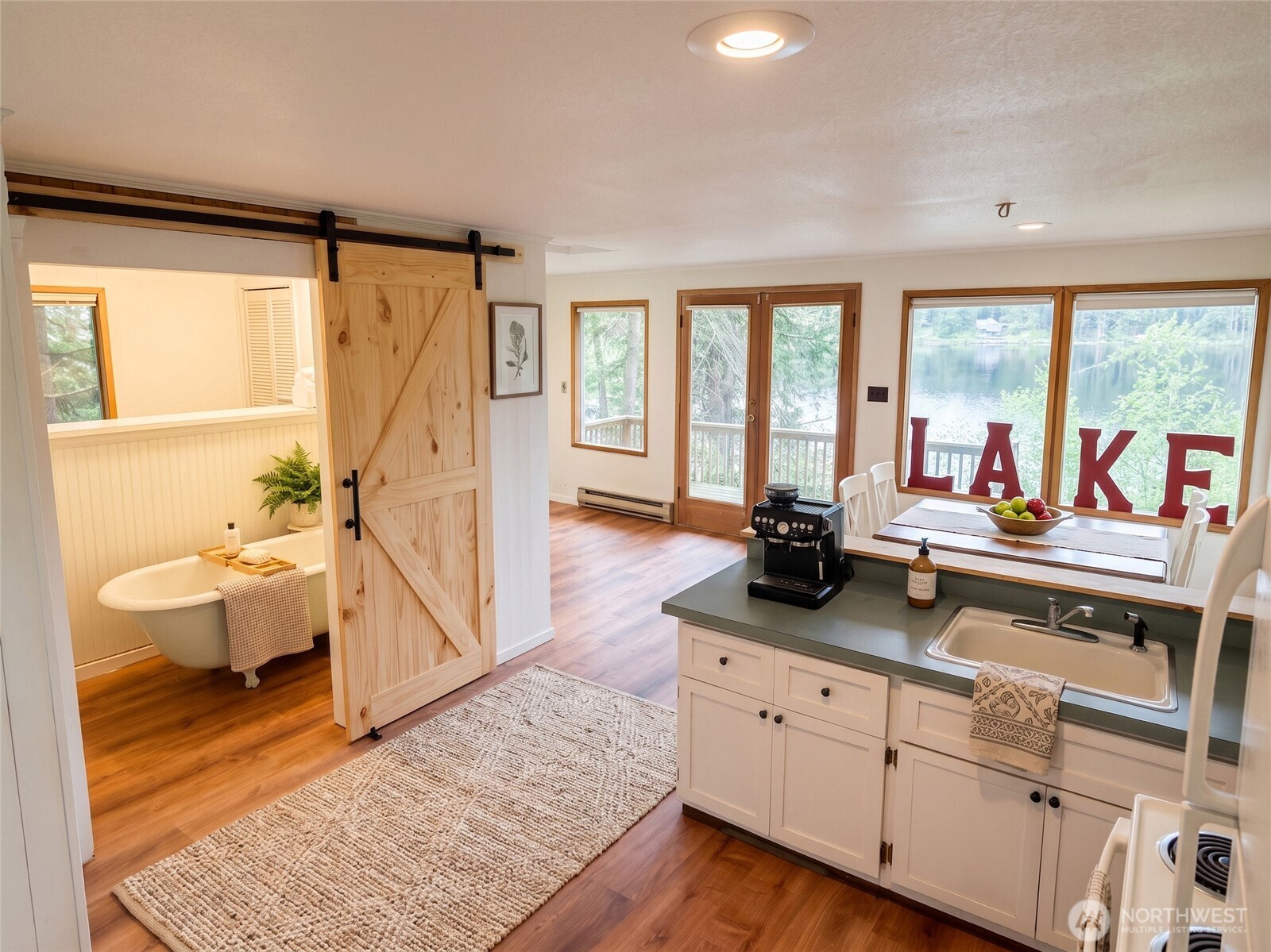 4945 Lakeside Drive , Langley, WA 98260