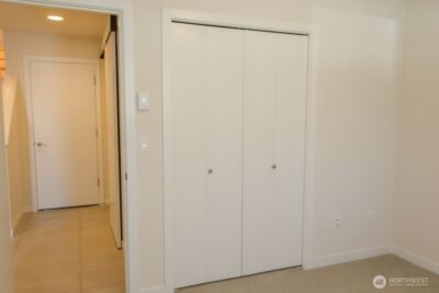 10363 Ashworth Avenue N, Seattle, WA 98133 - Photo 11