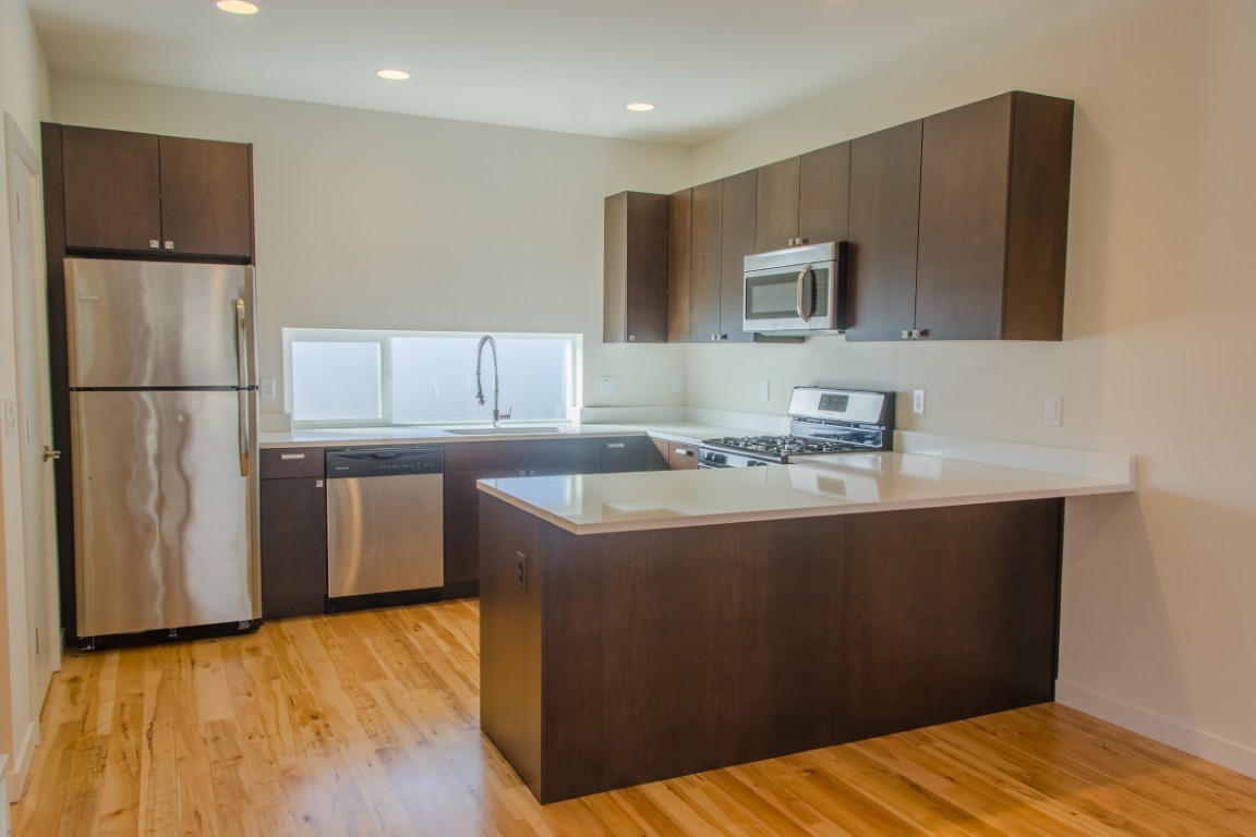 10363 Ashworth Avenue N, Seattle, WA 98133