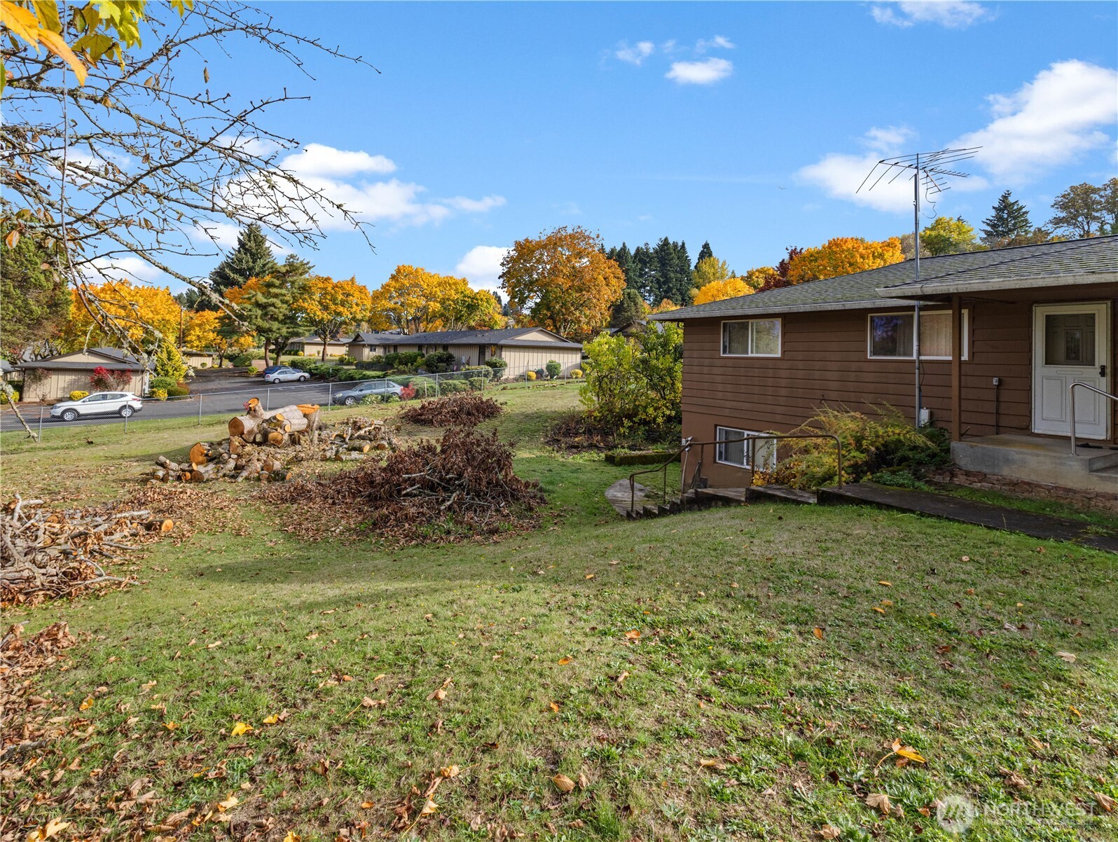 1515 June Drive , Vancouver, WA 98661