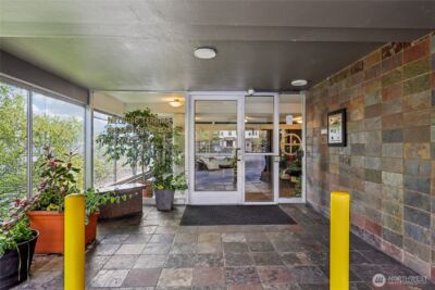 308 E Republican Street #608, Seattle, WA 98102 - Photo 22