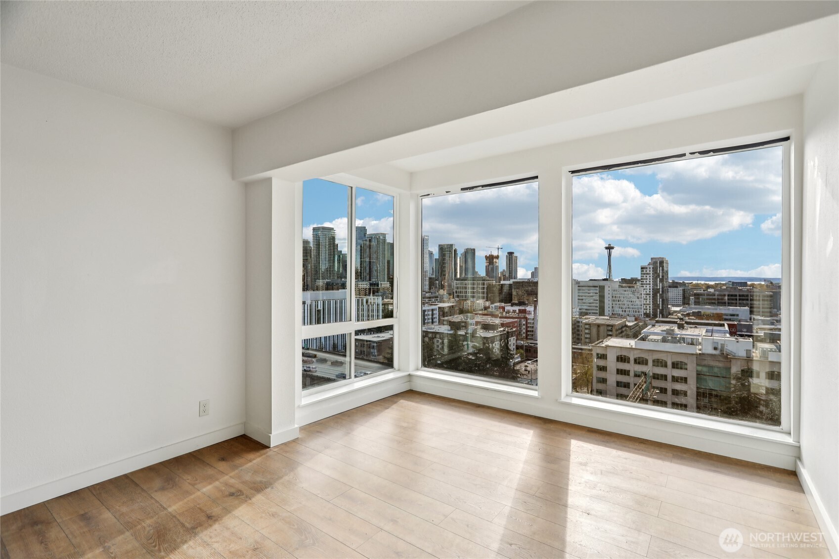 308 E Republican Street #608, Seattle, WA 98102
