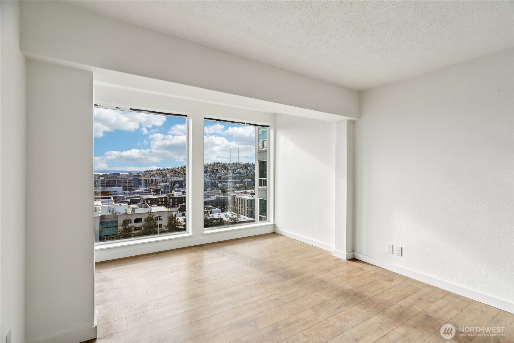 308 E Republican Street #608, Seattle, WA 98102