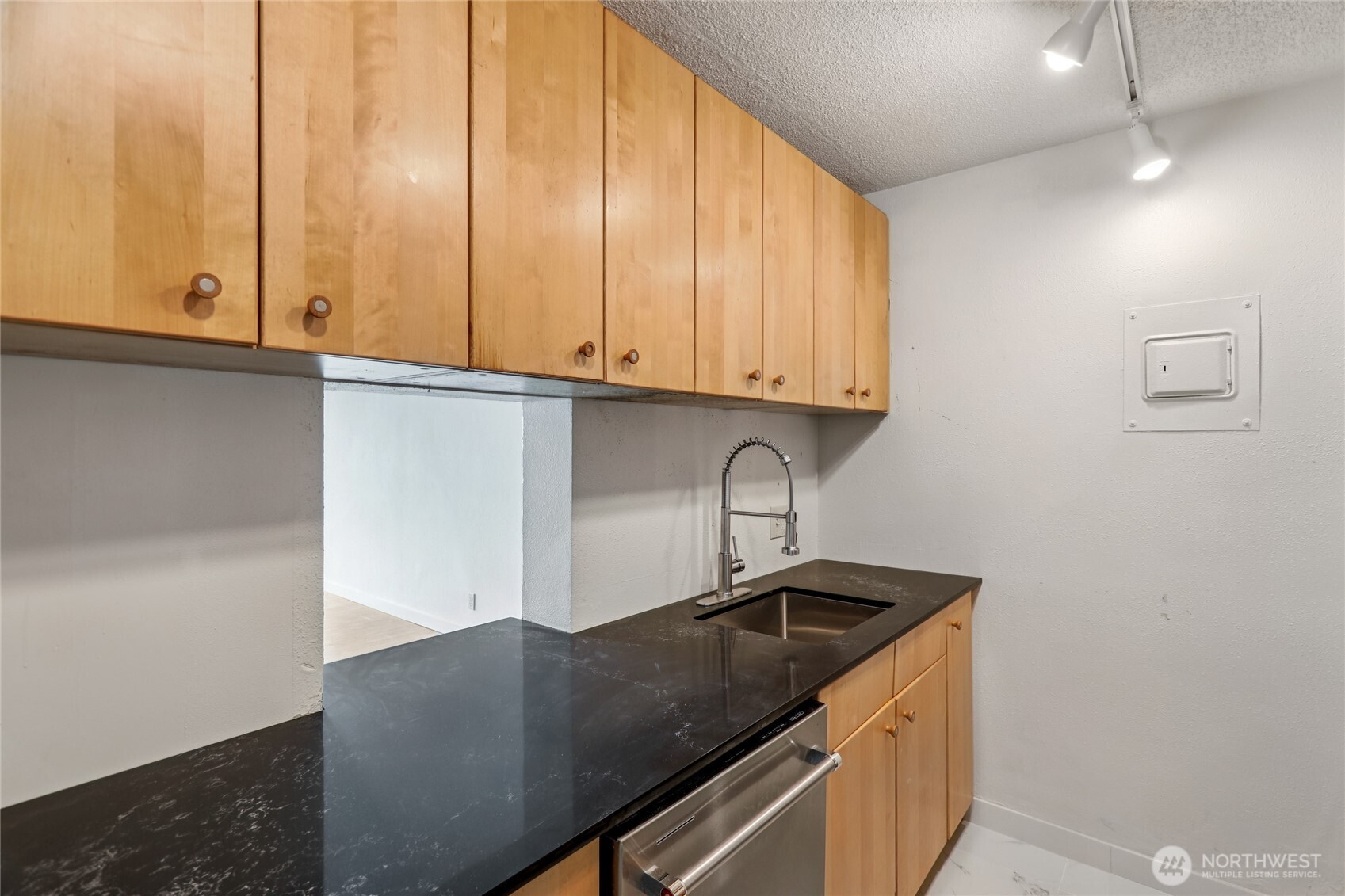 308 E Republican Street #608, Seattle, WA 98102