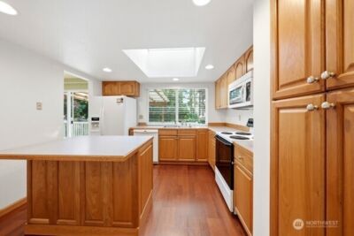 9215 NE 178th Street , Bothell, WA 98011 - Photo 11
