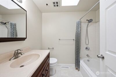 9215 NE 178th Street , Bothell, WA 98011 - Photo 18