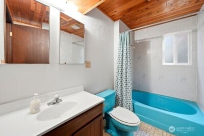 9215 NE 178th Street , Bothell, WA 98011 - Photo 23
