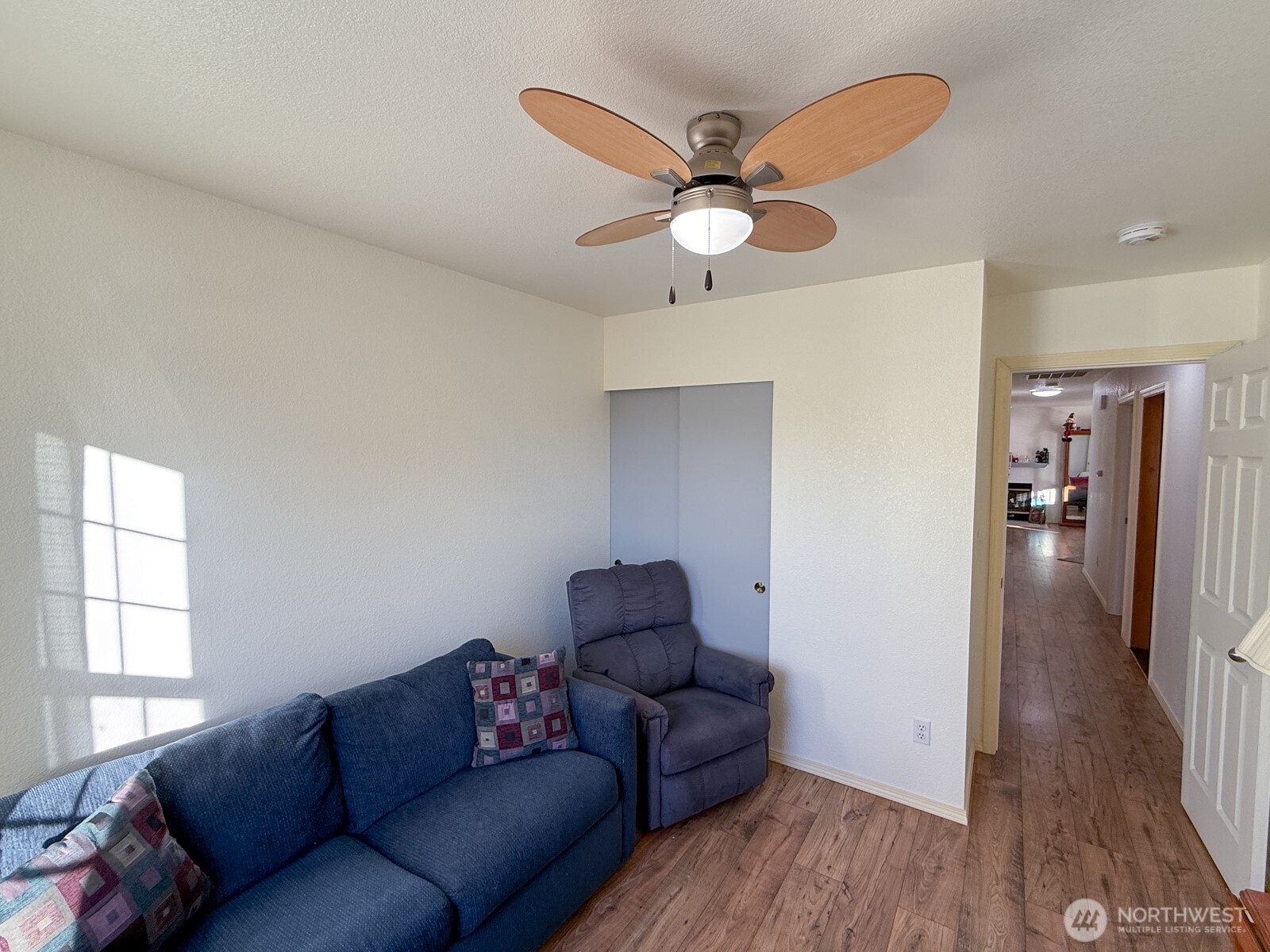 823 SW 21st Street , Chehalis, WA 98532