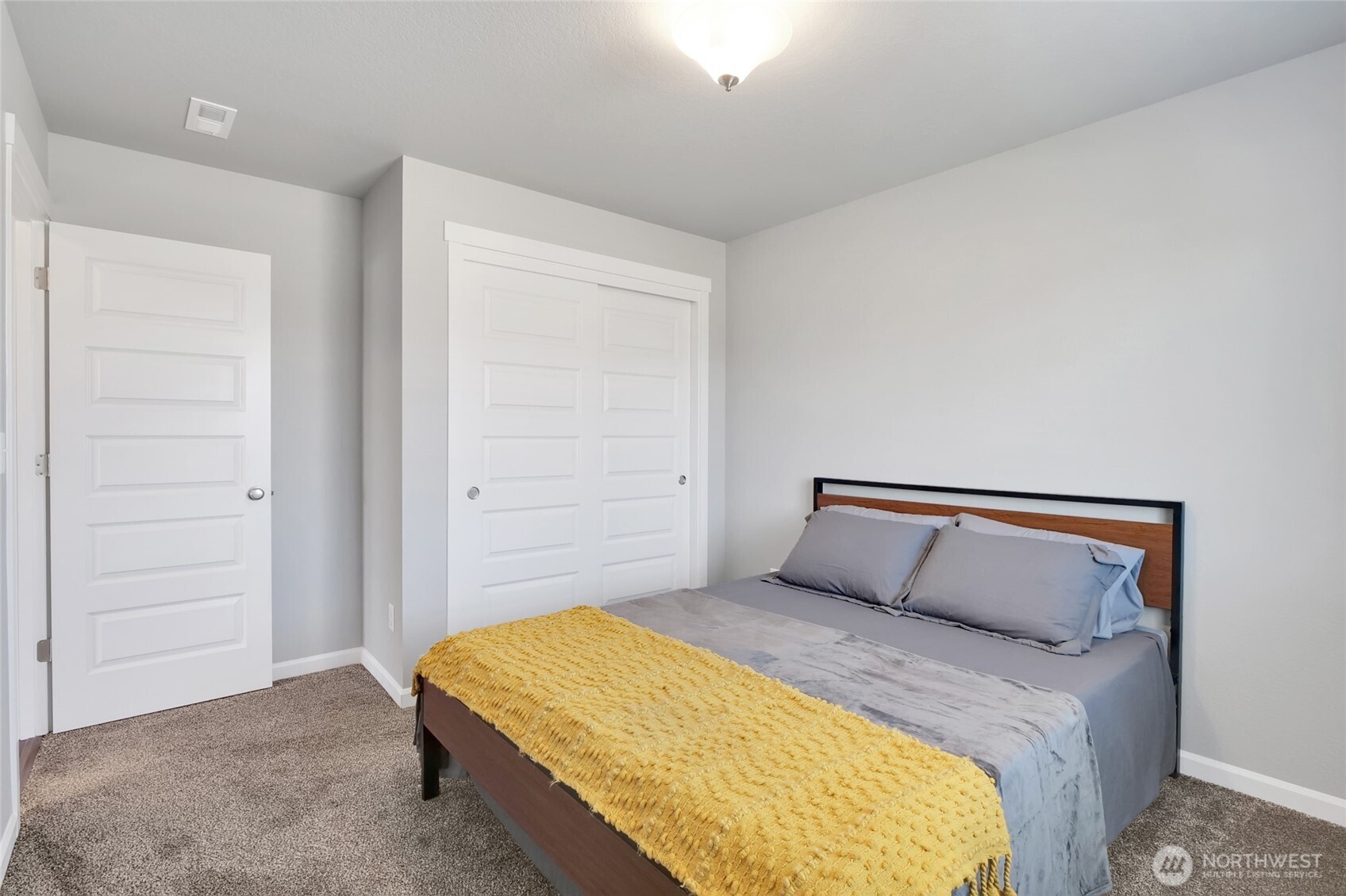 4735 W Cottontail St , Moses Lake, WA 98837