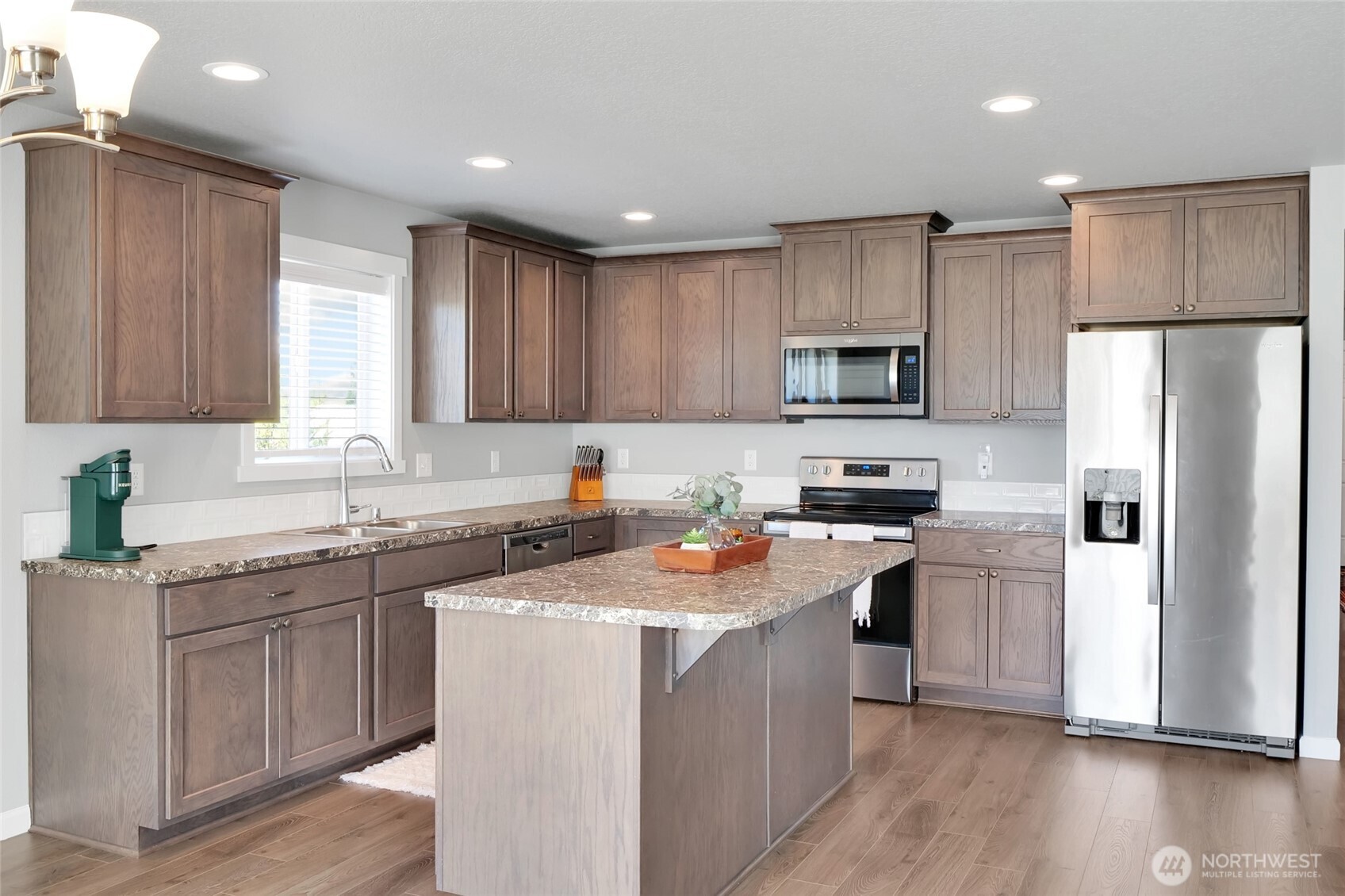 4735 W Cottontail St , Moses Lake, WA 98837