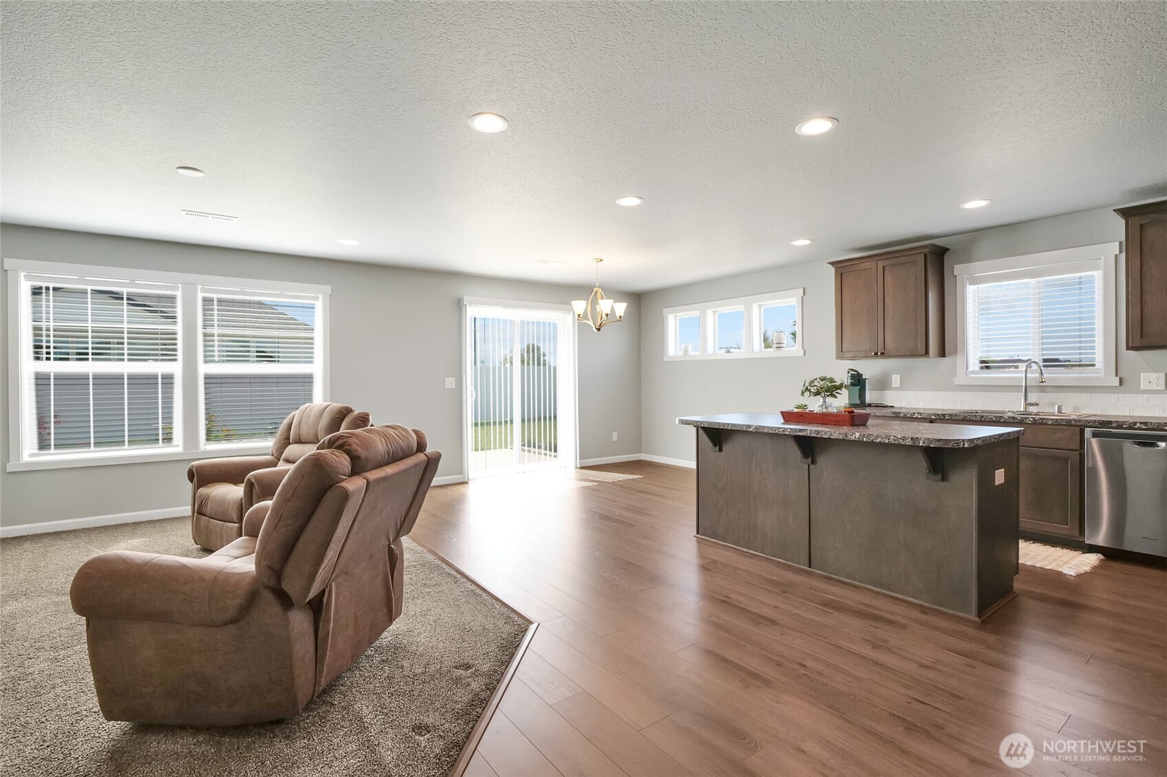 4735 W Cottontail St , Moses Lake, WA 98837