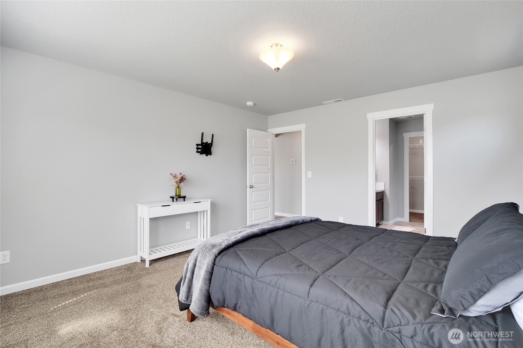 4735 W Cottontail St , Moses Lake, WA 98837