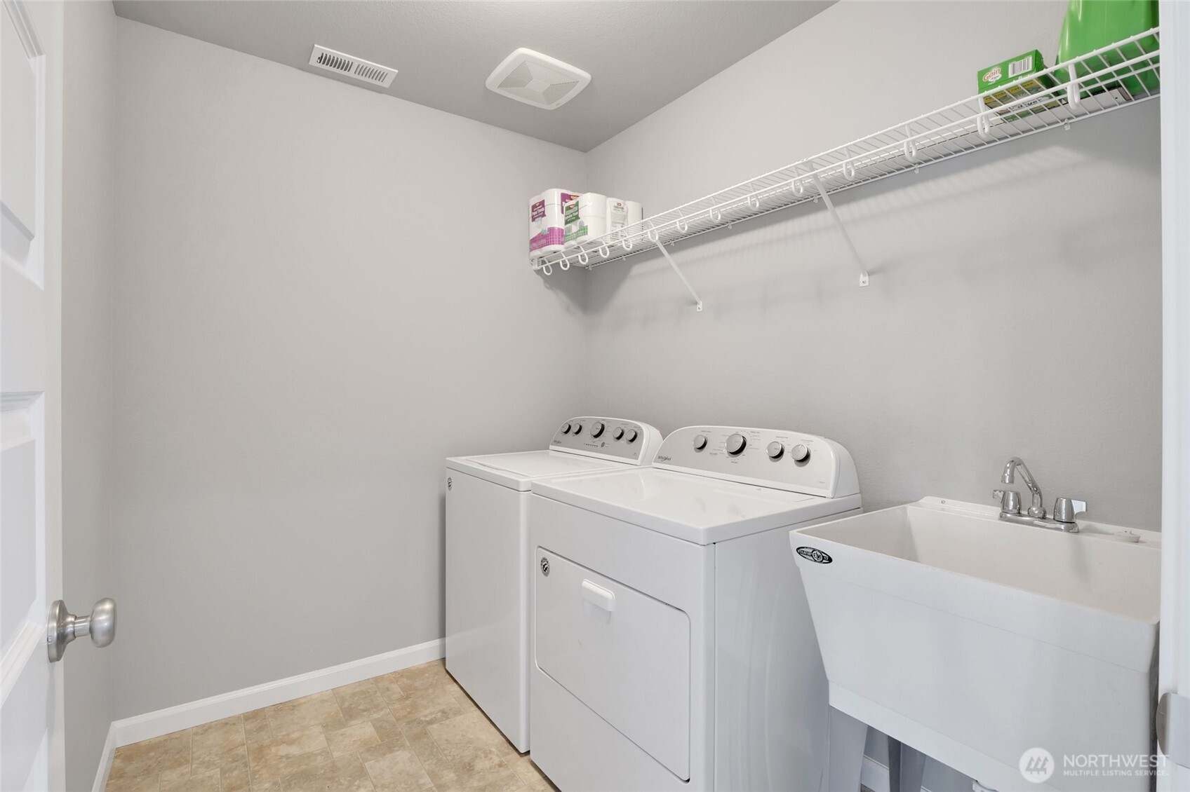 4735 W Cottontail St , Moses Lake, WA 98837