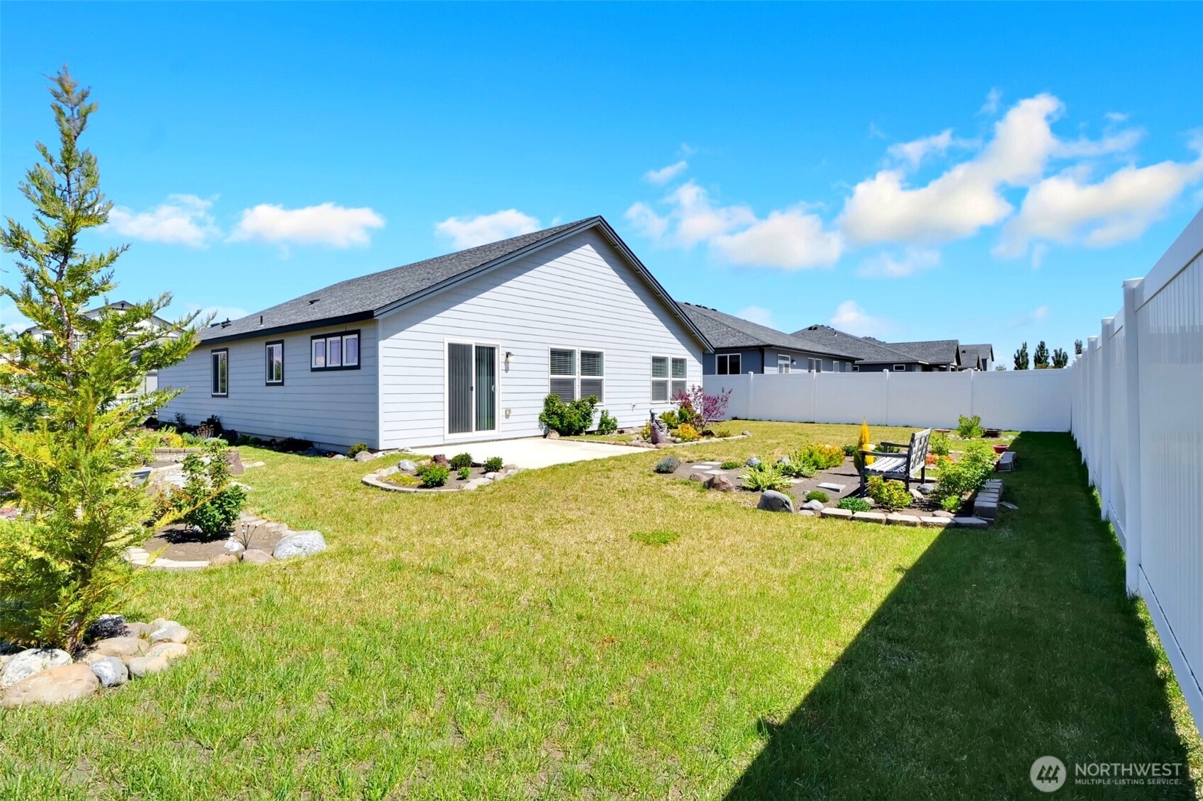 4735 W Cottontail St , Moses Lake, WA 98837