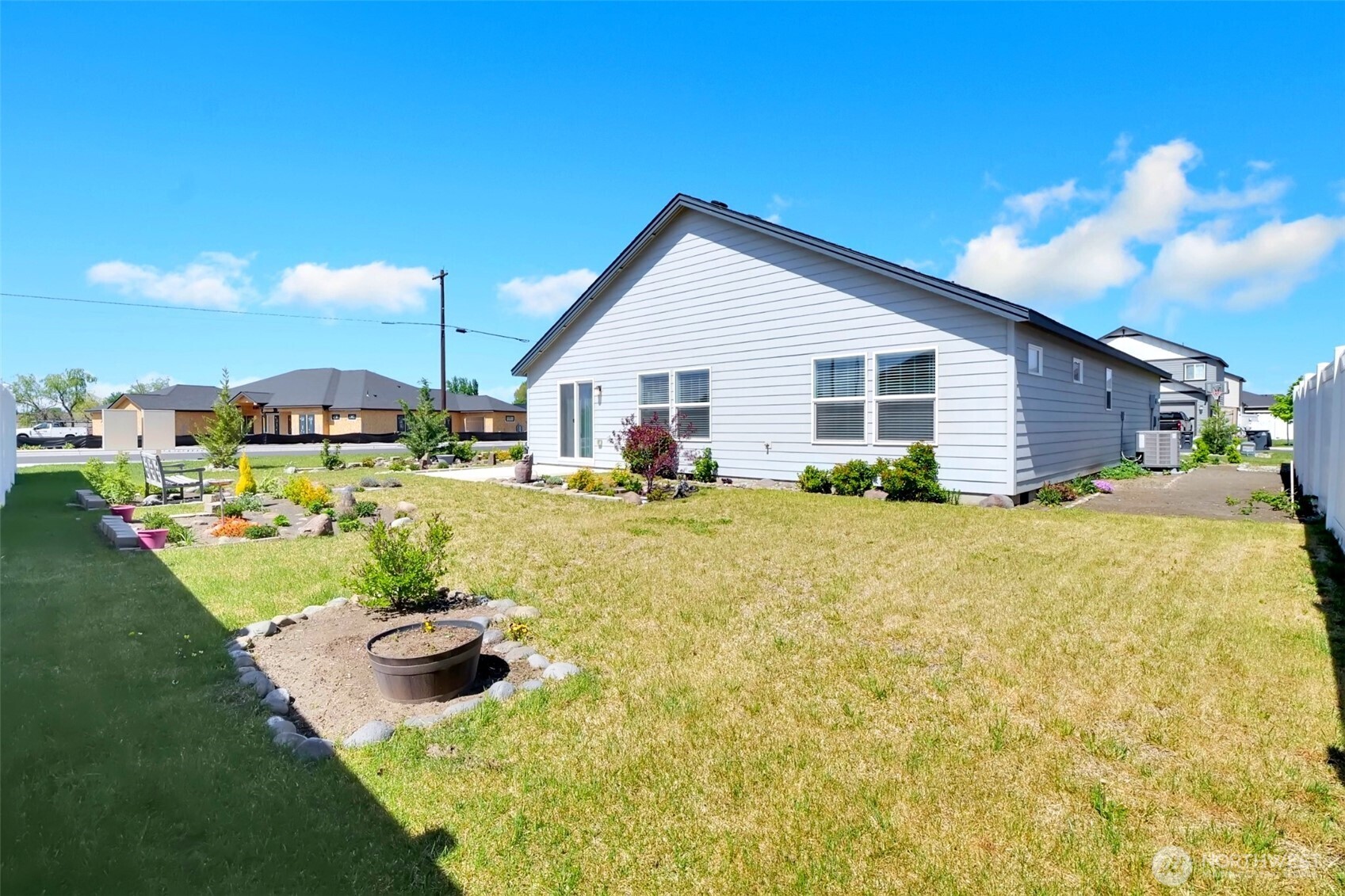 4735 W Cottontail St , Moses Lake, WA 98837