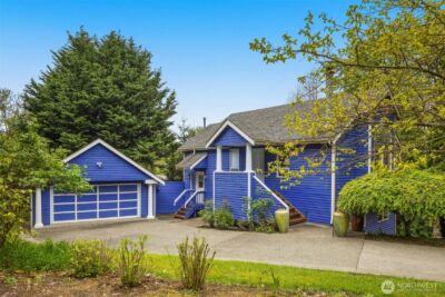 9602 NE 35th Place , Clyde Hill, WA 98004-1800 - Photo 1