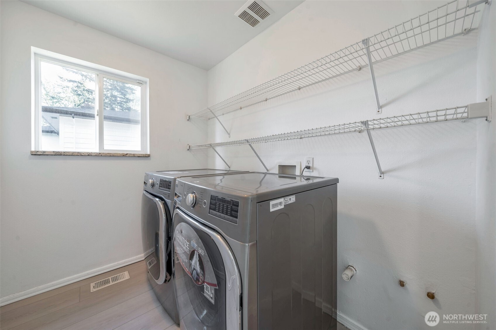 9925 S 242nd Place , Kent, WA 98030