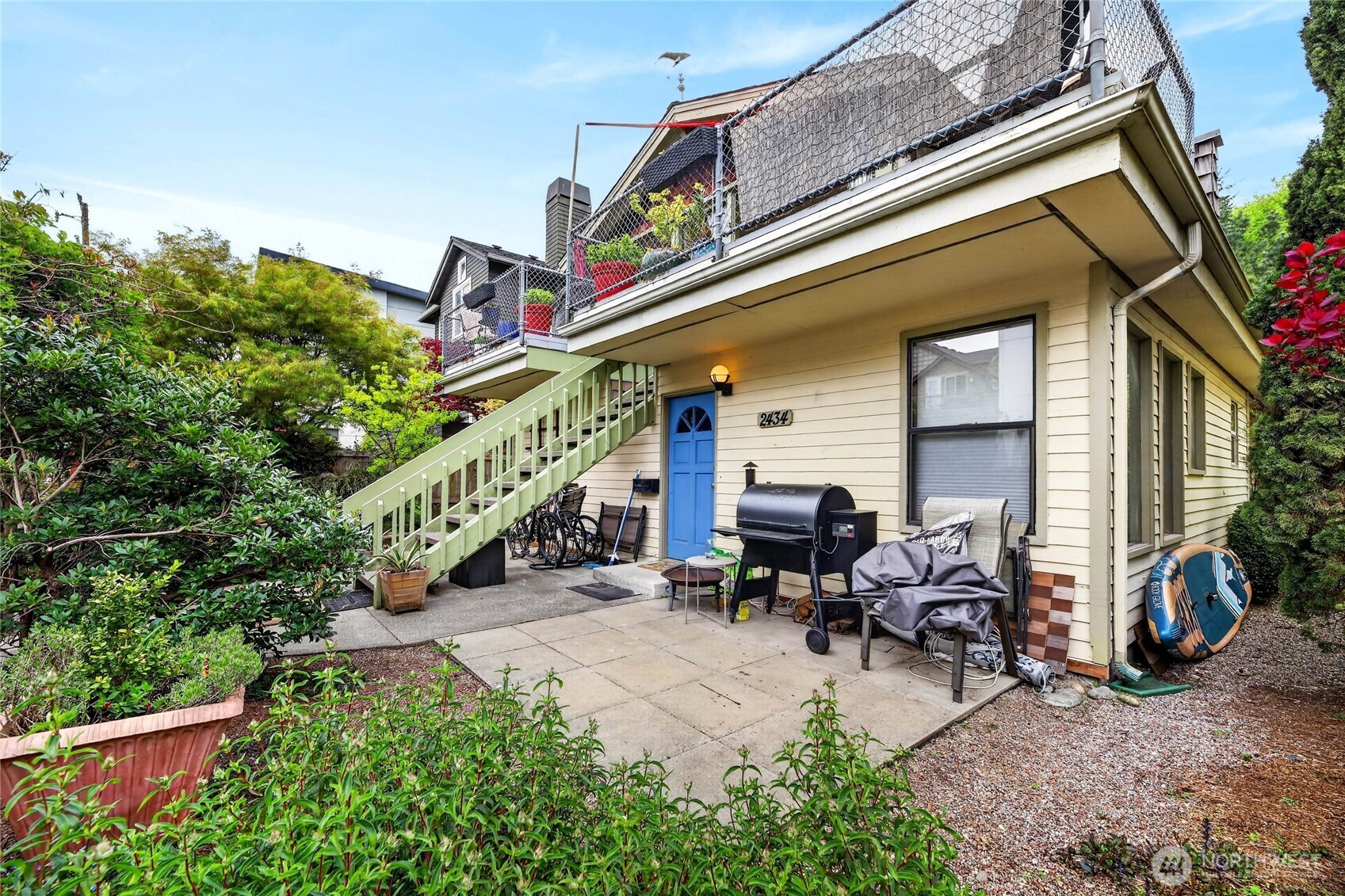 2434 55th Avenue SW, Seattle, WA 98116