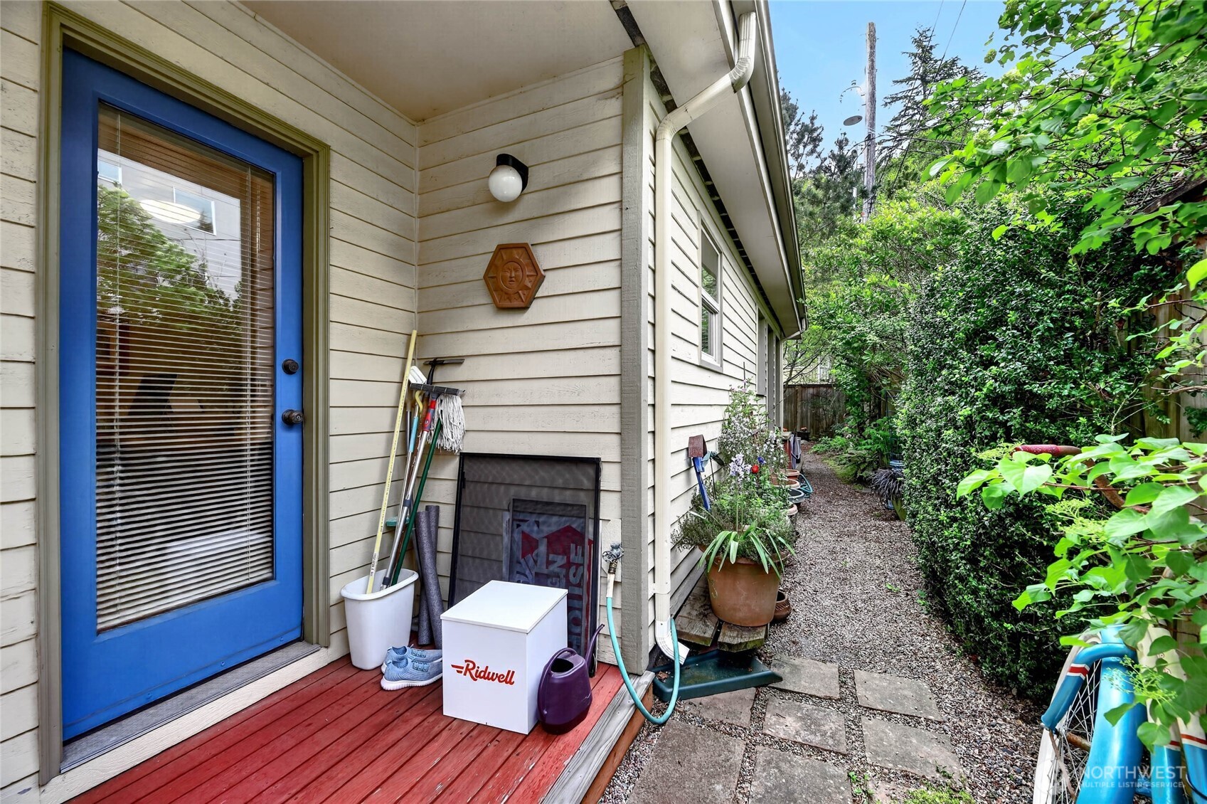 2434 55th Avenue SW, Seattle, WA 98116