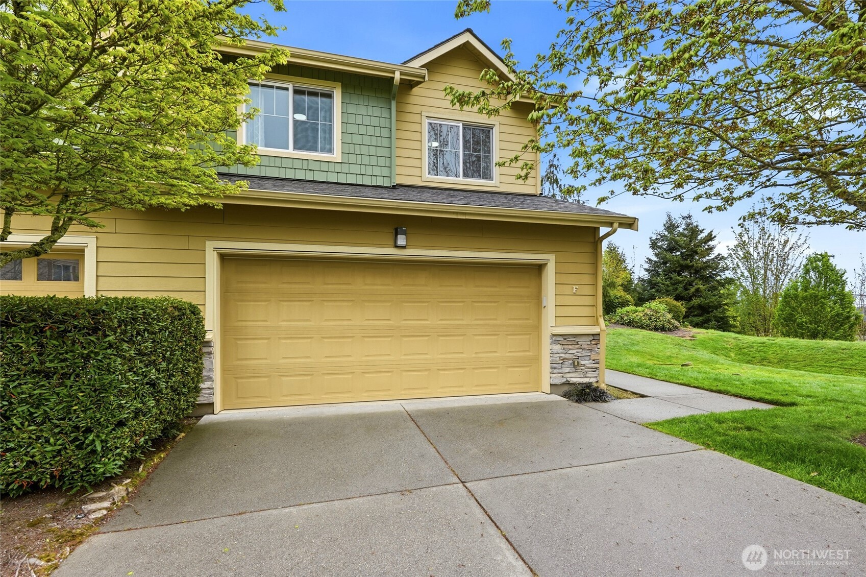 18502 36th Avenue W #F, Lynnwood, WA 98037