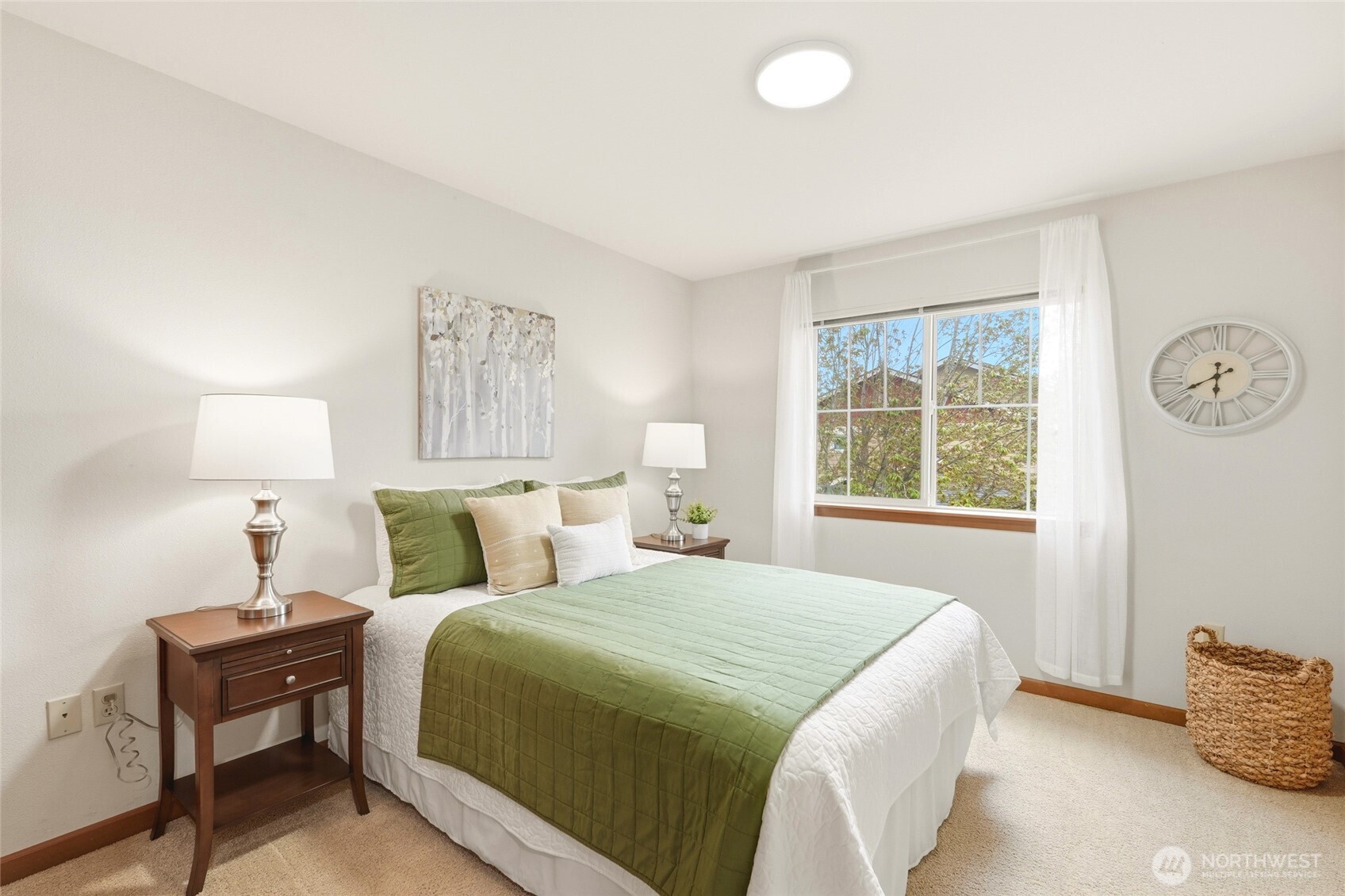 18502 36th Avenue W #F, Lynnwood, WA 98037