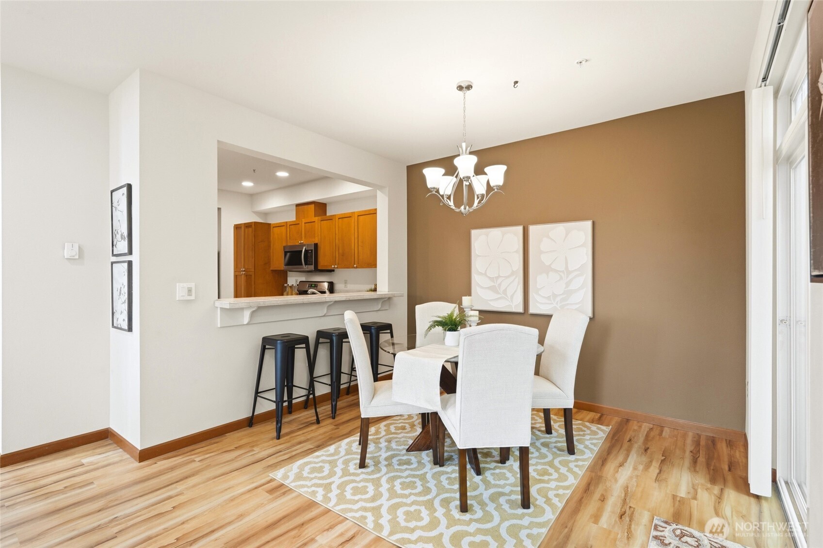 18502 36th Avenue W #F, Lynnwood, WA 98037
